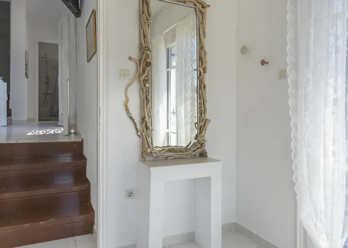 Konstantinos And Eleni's Apartament *