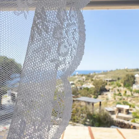 Konstantinos And Eleni's Lejlighed